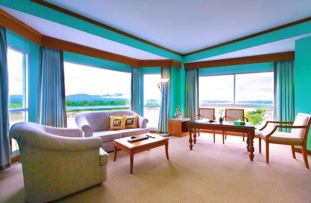 Viang Tak Riverside Hotel Eksteriør billede
