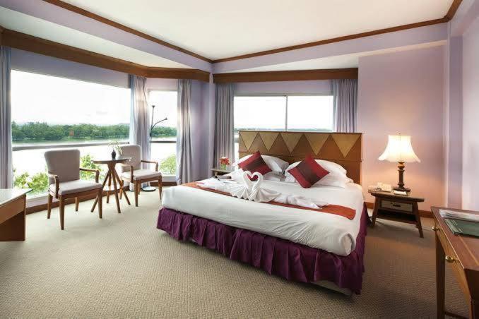 Viang Tak Riverside Hotel Eksteriør billede